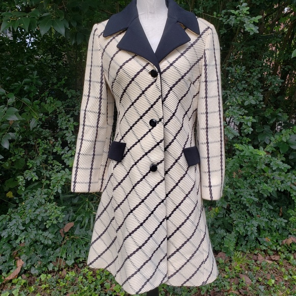 Lilli Ann Jackets & Blazers - Lilli Ann Mod 1960s Vintage Wool Coat Cream Black